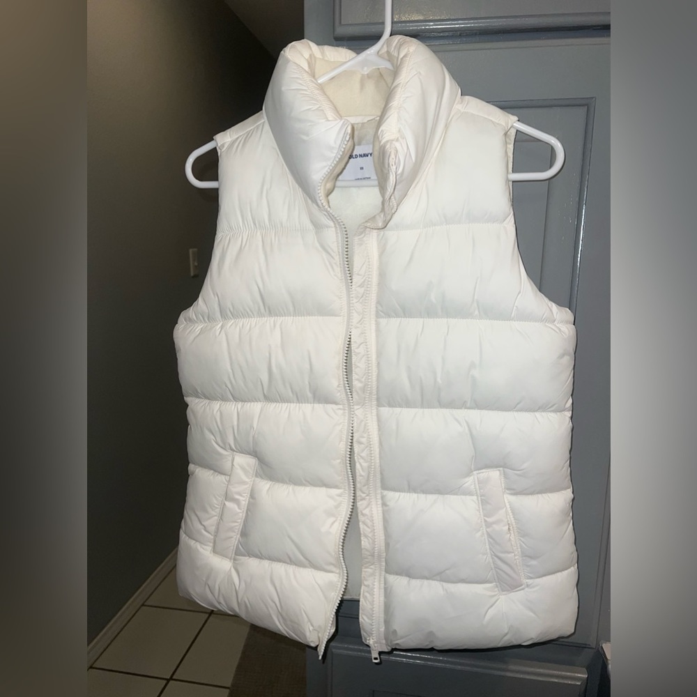women’s puffer vest